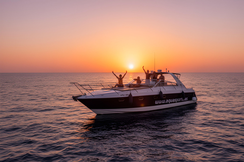 Gran Canaria: Private Yacht Cruise with Snacks & Drinks Private Yacht with Captain 6 Hours