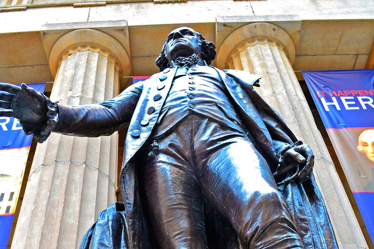 NYC: Financial District Guided Walking Tour English-Spanish NYC: Financial District Guided Walking Tour