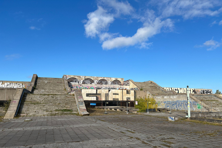 Tour de la película Tenet en Tallin con un extraTenet Tour (1.5h)