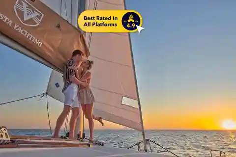 Santorini: Cruzeiro em catamarã de platina com refeição de churrasco e bar aberto