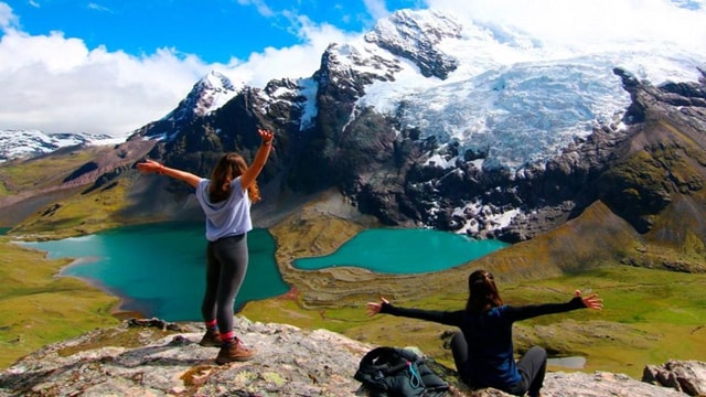 From Cusco: 7 Lagoons of Ausangate Trek with Hot Springs