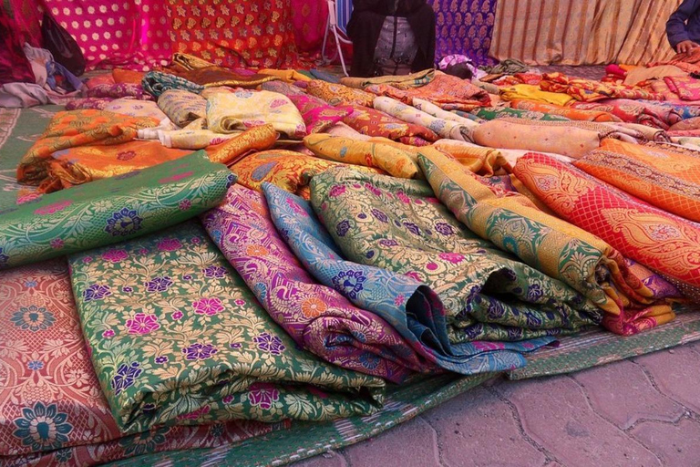 Muscat: Desert Overnight Camping, Wadi & Ibra Village & Souk