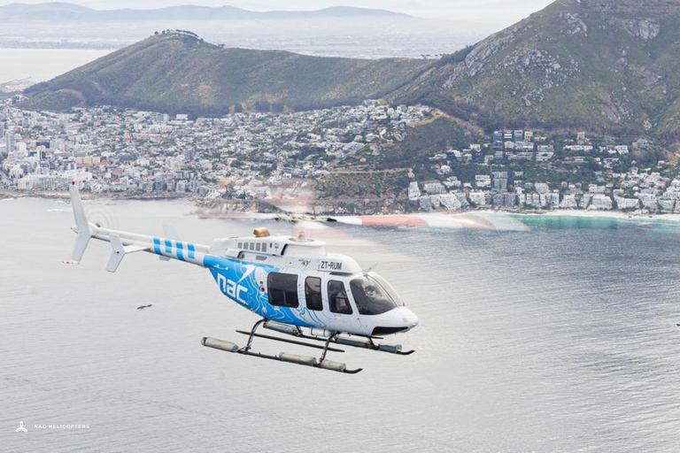 Cape Town: Table Mountain 360° Helicopter Flight & Champagne
