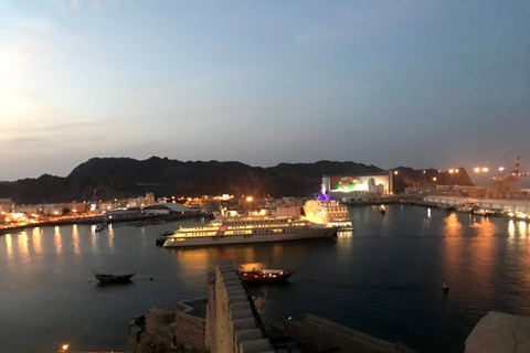 Muscat: Day Tour with Omani Lunch, Hotel Pickup, and Airfare