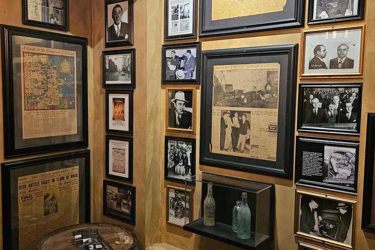 Chicago Gangsters and Ghosts Minibus Tour