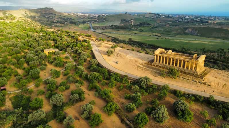 From Palermo: Valley of the Temples Guided Tour with Lunch