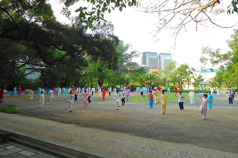 Haikou: People’s Park Tai Chi & Kung Fu Class