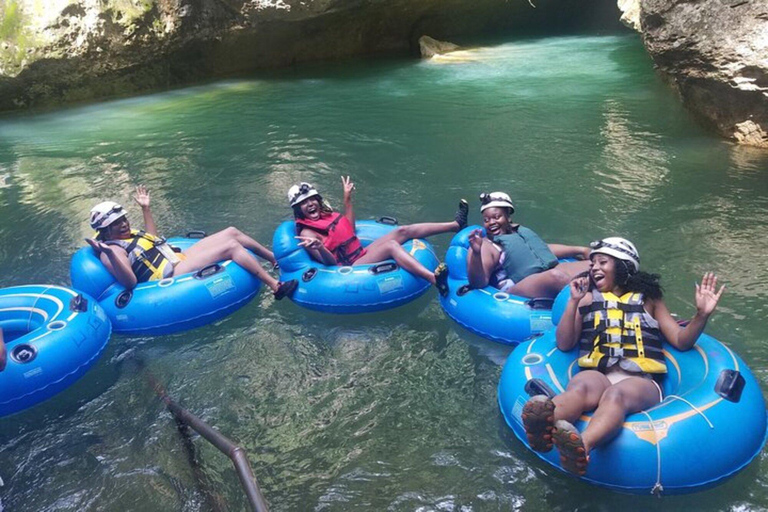 Belize City: Cave Tubing and Xunantunich Mayan Site TourXunantunich and Cave Combo