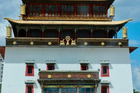 Ulaanbaatar: City Tour with Calligraphy and Concert