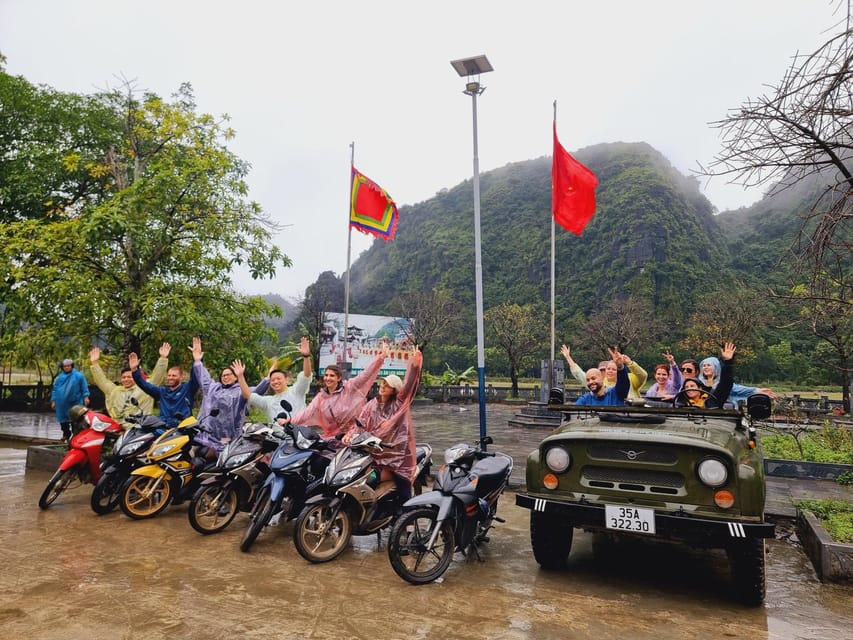 Hoa Lu Excursión en Jeep por Ninh Binh a la Pagoda de Bich Dong y