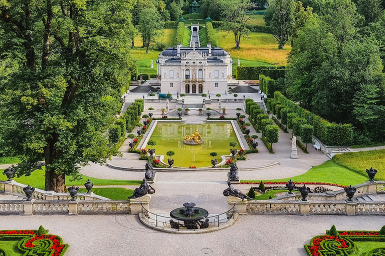 Linderhof Palace + Ettal + Oberammergau: Day tour with Peter from the hotel (6 people) Linderhof Palace + Ettal + Oberammergau: Private Tour with Peter