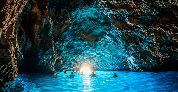Blue Cave, 3 Green Caves & Šunj Beach - Afternoon Speedboat