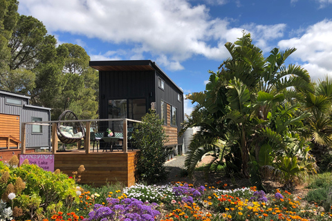 Pink Lake Tiny House verblijf - BBQ diner &amp; kampvuur ervaring