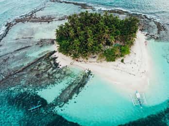 Barca privata per un party su tre isole di Siargao per un gruppo da 6 a 12 persone