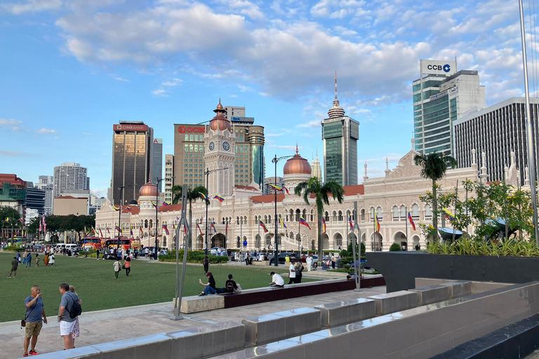Kuala Lumpur: Pasar Seni, Chinatown, & Local Life Tour