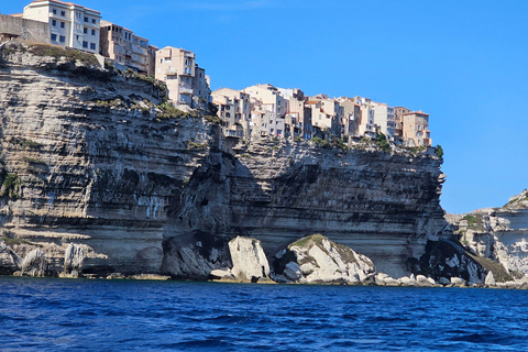 Bonifacio by sailboat 7h: Luxury, Relaxation and Sublime Landscapes Bonifacio by sailboat 7h: Luxury, Relaxation, and Sublime Landscapes