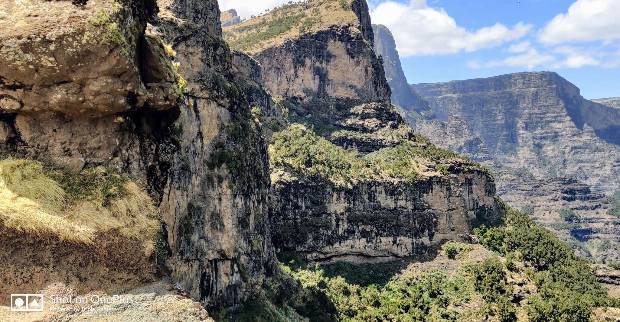 Debre Libanos and Portuguese bridge excursion - Hizvo