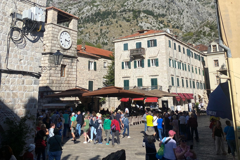 Da Tirana: tour di 2 giorni a Budva e Kotor