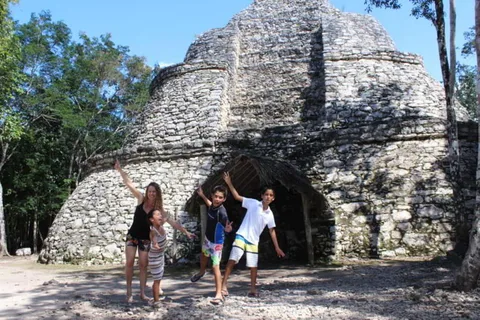 Tulum: Hele dag Coba Ruïnes en Jungle ATV Tour