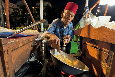 Jakarta Nights Food Tour with 15+ Tastings