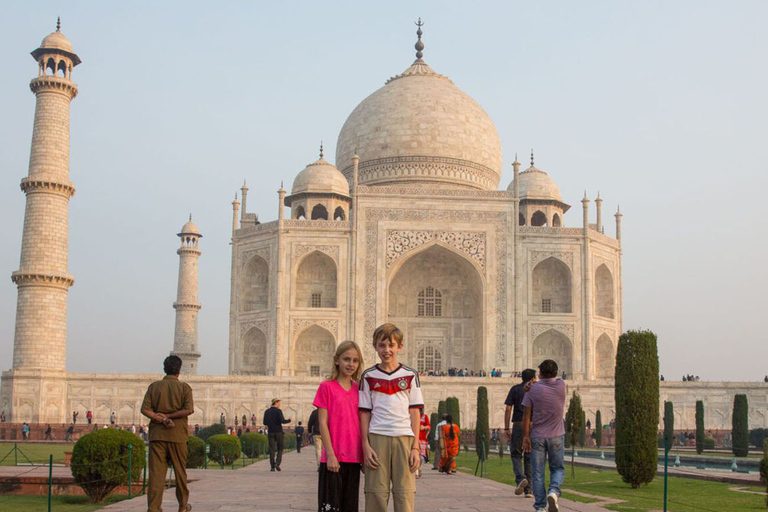 Desde Jaipur: Excursión Privada Guiada de un Día al Taj Mahal y al Fuerte de Agra