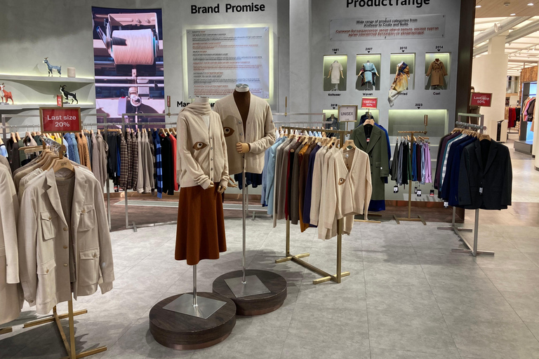 Ulaanbaatar: Gobi Cashmere Flagship Store Shopping Tour