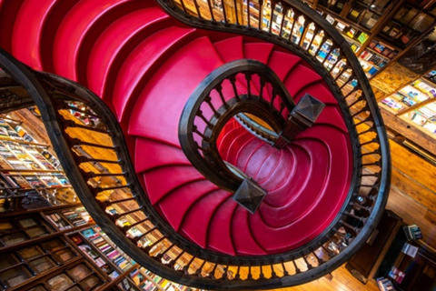 Porto: Visit the Lello bookshop and take a cruise Porto: Visit Lello Bookstore and take a Cruise
