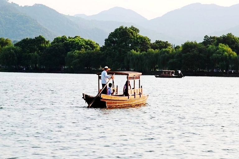 Hangzhou Private One Day Trip from Shanghai by Bullet Train