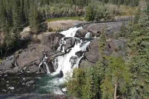 Cameron Falls Hike with Lake Side BBQ 5hrs