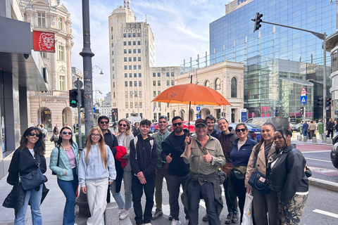 Bucharest Shared Walking Tour with Local Guide Bucarest imprescindible: tour a pie con guía local