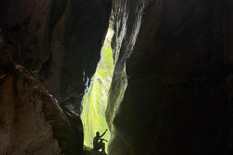 Bogotá: Tropical Valleys & Hidden Falls Motorcycle Tour