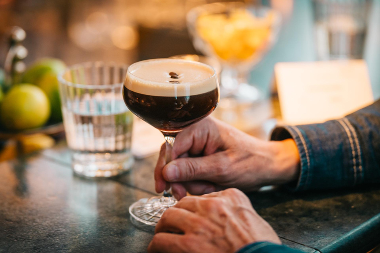 Vienna Nightlife Tour: Dinner, Drinks & Rooftop Bar