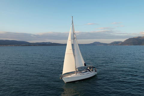 Kefalonia: Private Sailing Cruise with Local Lunch & Snacks