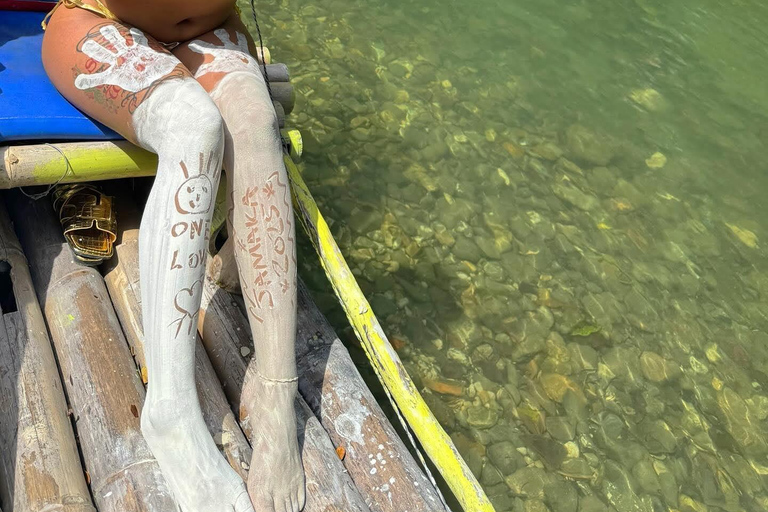 Montego Bay: Bamboo Rafting Tour and Rick's Café visit