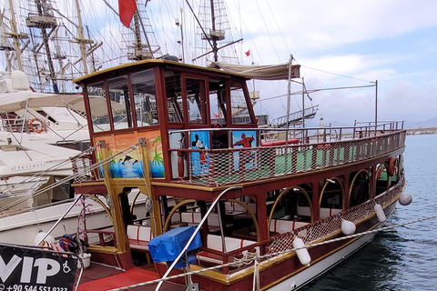 Alanya: Wine Boat with Dinner and Snacks (Adults-Only) Alanya:Adults-Only Wine Boat with Dinner and Snacks Transfer