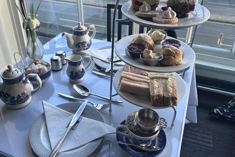 Edinburgh: Afternoon Tea with Castle Views