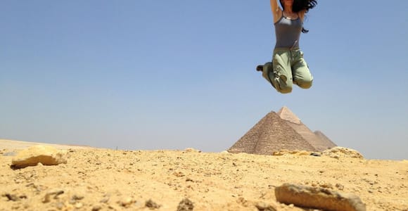 Cairo: Private Pyramids, Museum & Bazaar Tour with Lunch