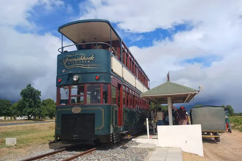 Cape Town: Stellenbosch, Franschhoek, Wine Tasting and Tram