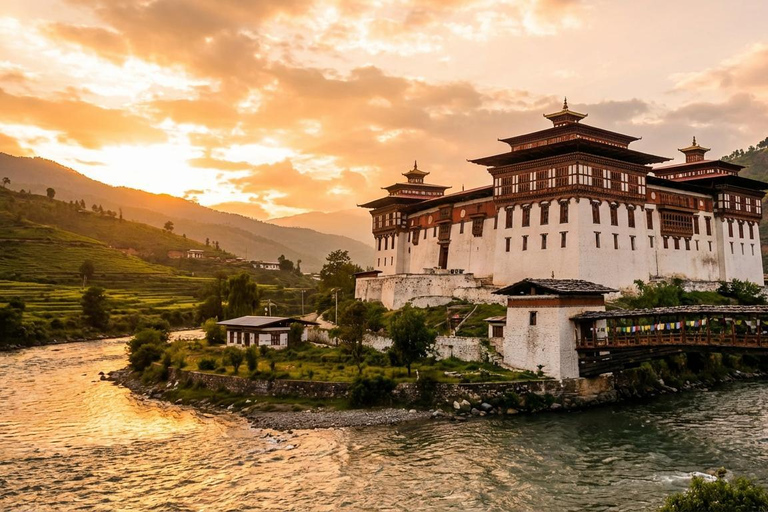 6 Day Bhutan Himalayan Sunrise Sunset Photography Expedition