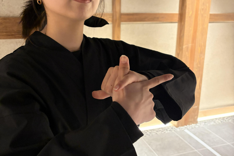 Kyoto: Ninja Experience in a Real Ninja House in Arashiyama Ninja Experience + Costume