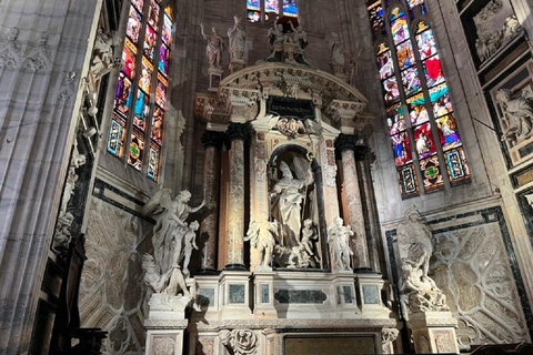 Milan: Guided City Tour with Duomo and Optional Terrace Small Group Tour Without Terrace Access