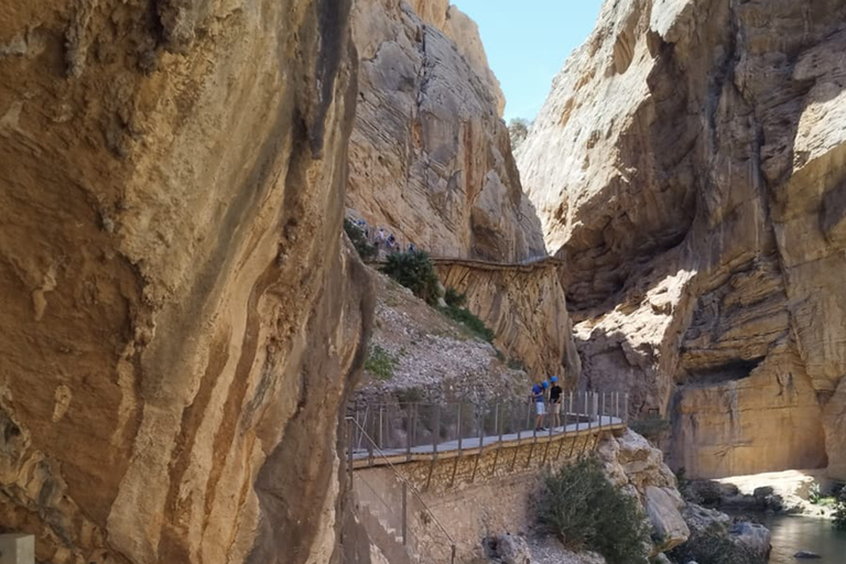 From Malaga: Caminito del Rey Sunset Tour with Transfer From Malaga: Caminito del Rey Sunset Tour with Transfer