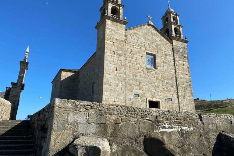 Visita o Finisterra e as aldeias costeiras a partir de Santiago de Compostela