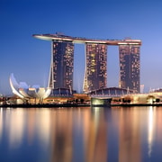 Singapore: Guided Night City Tour with River Cruise