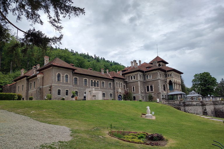 Brasov: dagtour naar kastelen van Bran, Peles en Cantacuzino