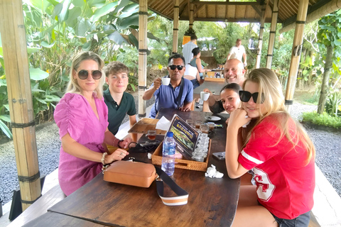 Ubud Half-Day: Rice Fields, Batuan Kaler Temple & Waterfall