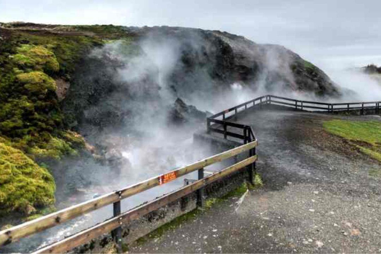 Private Both Way Transfer: Reykjavík - Hvammsvík Hot Springs Private Return Transfer: 4-5 PAX