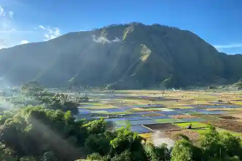 Lombok:Sendang Gile,Tiu Kelep Waterfall & Selong Hill Tour