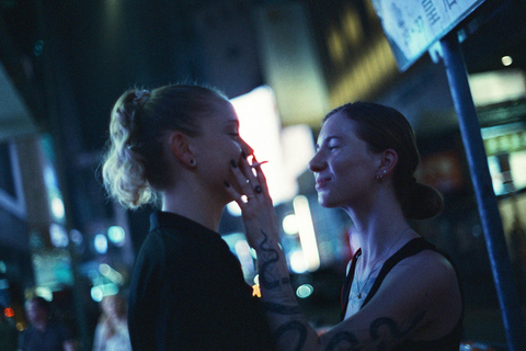 Photoshoot de nuit à Hong Kong : Cinématographique, lunatique, personnelle