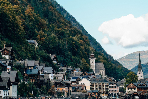 From Salzburg: Private Day Trip to Hallstatt